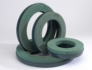 Picture of 2 x 12in foam naylor base wreath ring